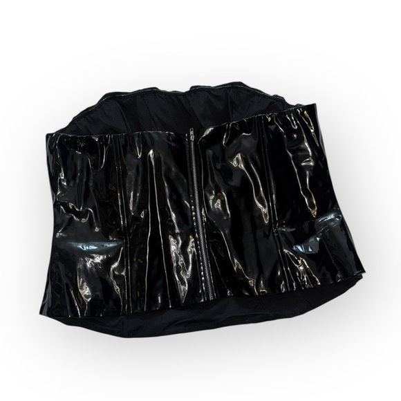 Black Corset Top​​ - Picture 4 of 5